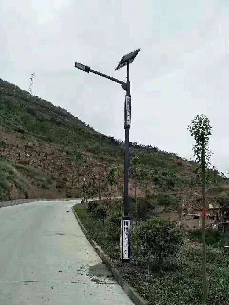 高坪区仿古太阳能路灯